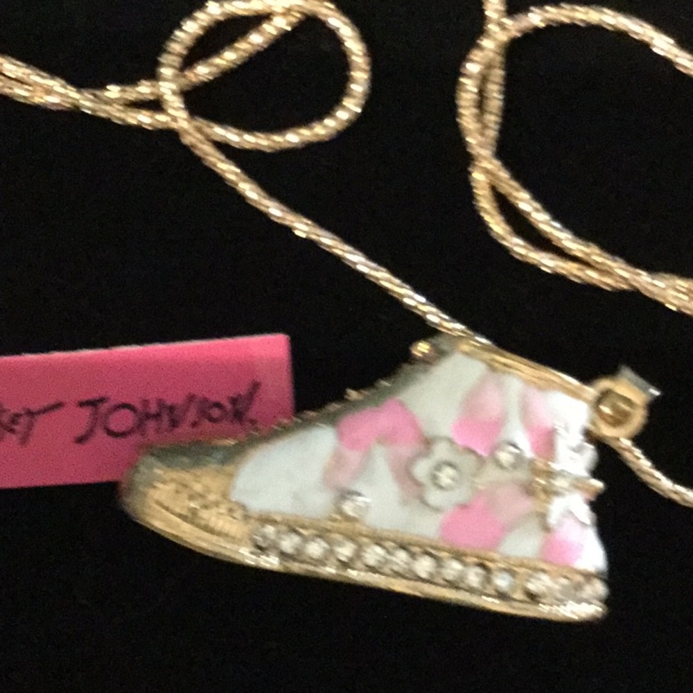 Betsy Johnson necklace